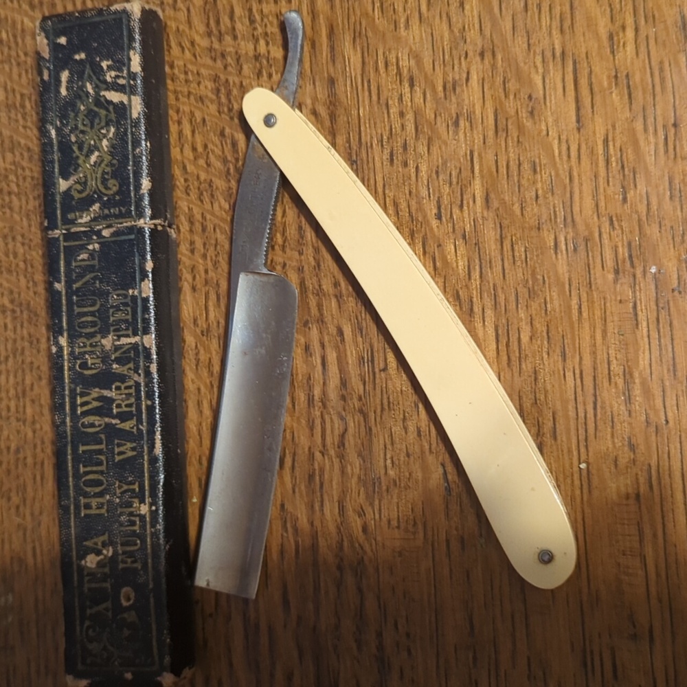 Dixon straight razor rear